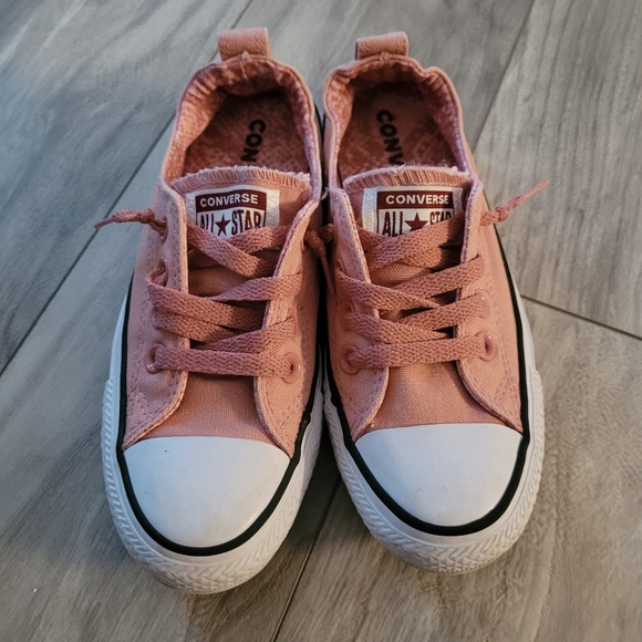 Converse All *Star Sneakers size 5 - Picture 2 of 7